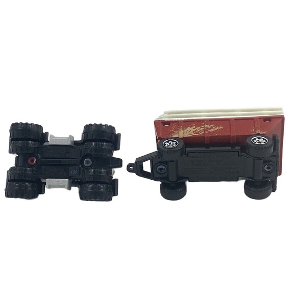 Matchbox Trevino Farms Tractor Diecast 2015 and Plastic Trailer 2011 Mattel New - Picture 10 of 10